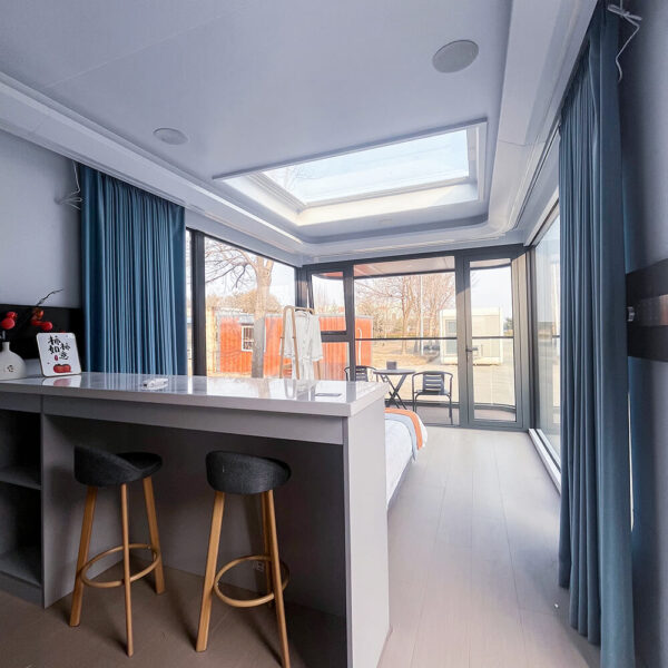 Luxury Modern Modular Mobile apple Cabin Hotel Container House Prefab Space Capsule House - Image 2