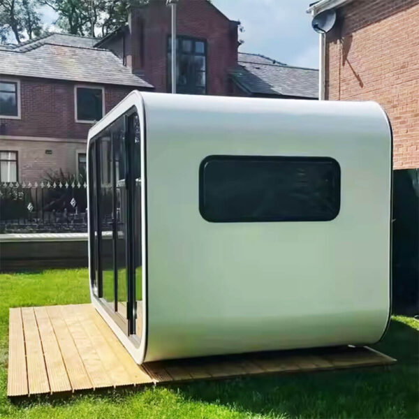 Expandable Container