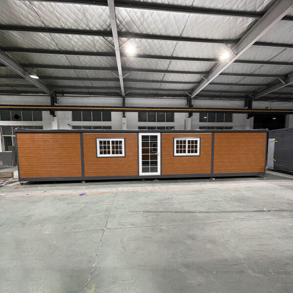 Prefabricated 40FT Expandable Accommodation Unit 12m Prefab Modular Shipping Container House - Image 4