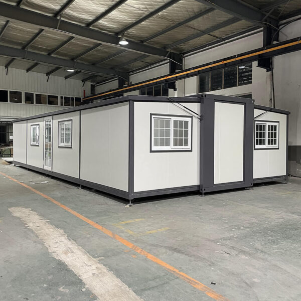 Prefabricated 40FT Expandable Accommodation Unit 12m Prefab Modular Shipping Container House - Image 6